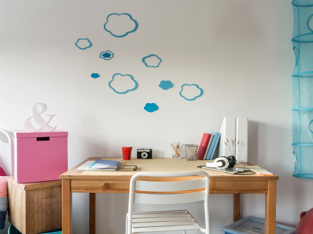 child home workspace desk